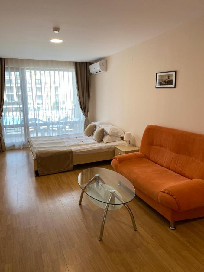 Sea View Apartment On The Sunny Beach Sveti Vlas Ngoại thất bức ảnh