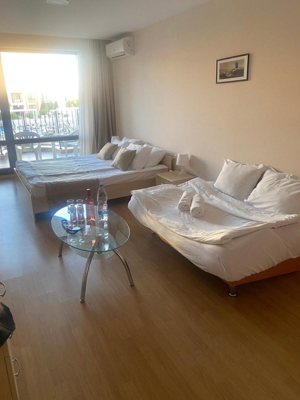 Sea View Apartment On The Sunny Beach Sveti Vlas Ngoại thất bức ảnh